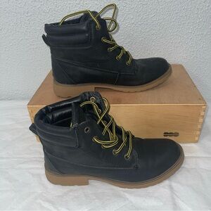 Rampage vice Women’s Brown Ankle High Boot,  Size 7M   Great Shape